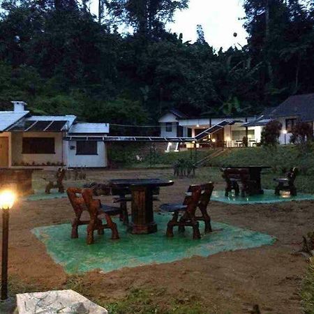Dew Drop Inn Tanah Rata Kültér fotó